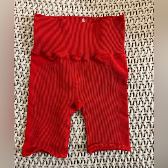NWOT Free People Movement Biker Shorts - Picture 3 of 5